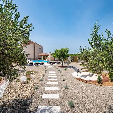Modern In Quiet Holiday home