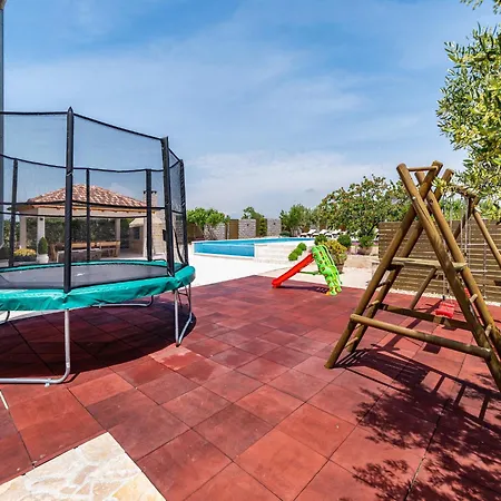 Modern In Quiet Holiday home *